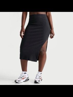 Nike Black Ribbed Midi Skirt with Side Slit